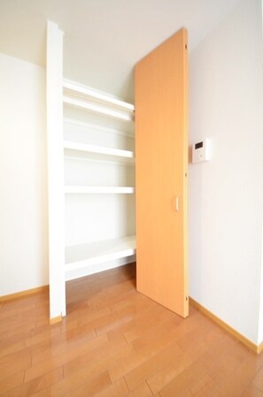 MANA-Kの物件内観写真